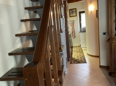 S16